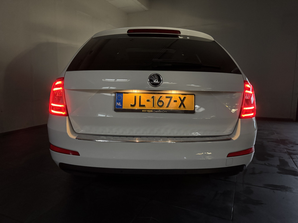 42395843-68.jpg