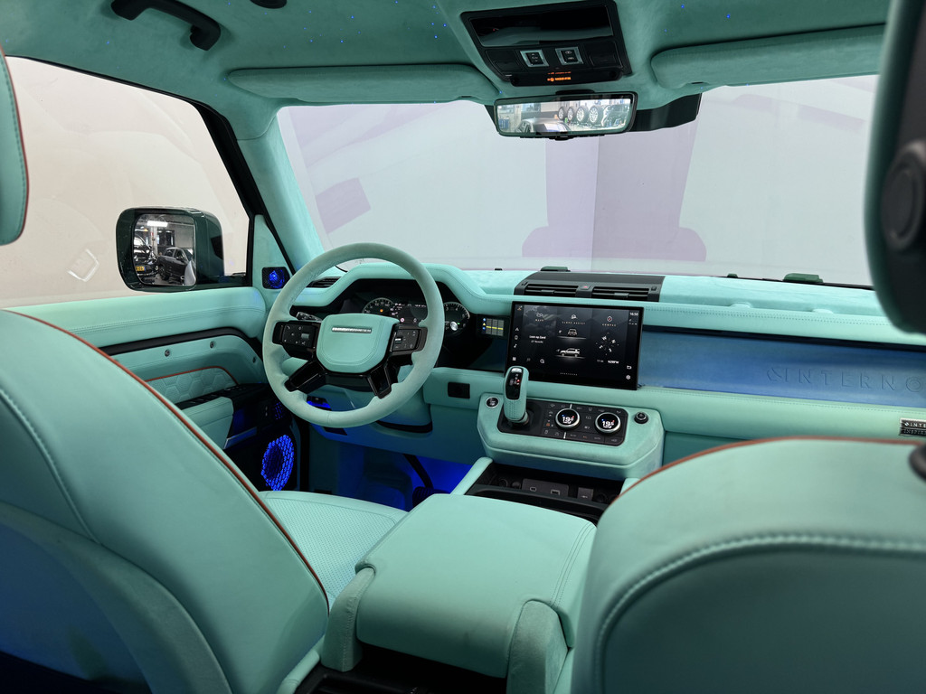 42593401-13.jpg
