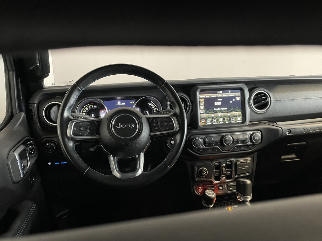 42972264-8.jpg